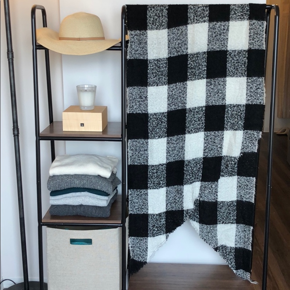 Madewell checkered black and white scarf